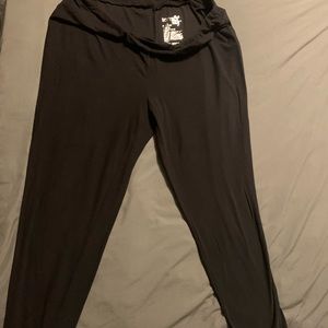 Terra & Sky Plus Size Leggings